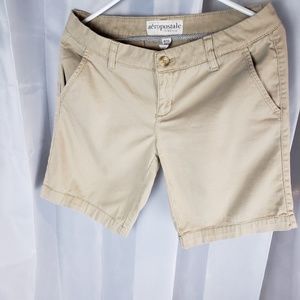 Aeropostale Khaki shorts sz 9/10